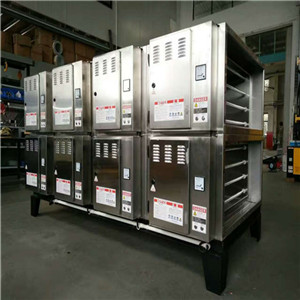 uv ���U������O(sh��)�乤�̏S�Ұ��b�r��(y��u)��